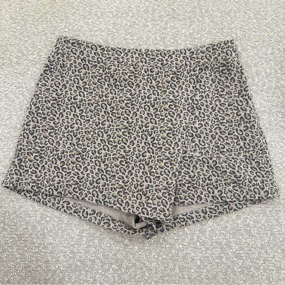 Stretch Cheetah Print Mini Skort - Size M